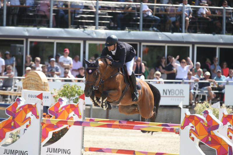 Kavinsky jumping Courrière